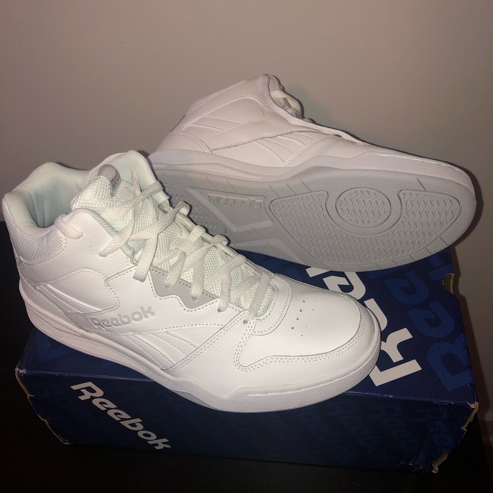 Men's Rebook Basketball Shoes - Picture 2 of 7